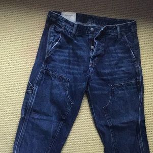 Abercrombie men’s relaxed Tapered Jeans size 31 x 30 button fly
